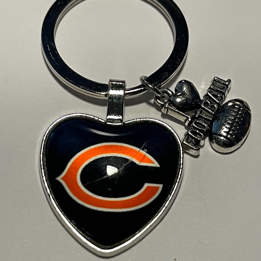 CHICAGO BEARS NFL I Love Football Heart Key Ring !!!NEW!!!